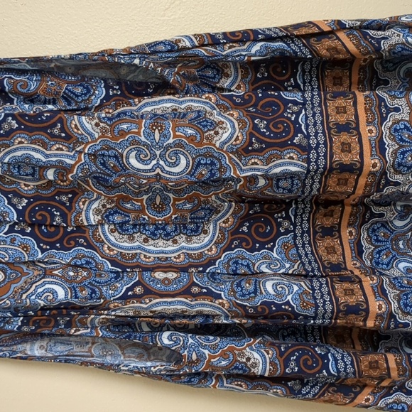 Medium Elodie Tassel Blue and Brown Shirt Top Soft Comfy Lightweight - Picture 10 of 10